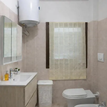公寓 Il Mirto Con Piscina