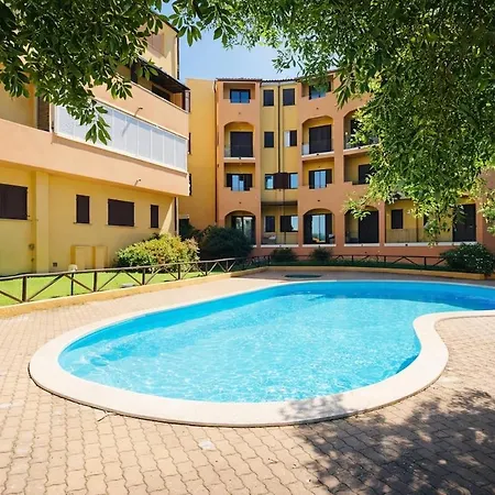 Il Mirto Con Piscina Appartement *